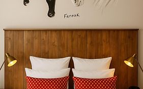 Hotel Saint Louis - Au Coeur Des Remparts